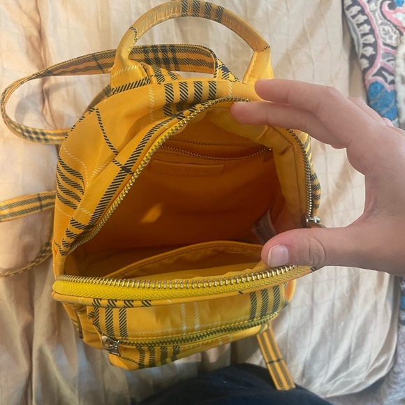 Yellow mini backpack - Picture 3 of 3